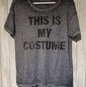 Lo vintage graphic halloween short sleeve tee" THIS IS MY COSTUME" SIZE MEDIUM